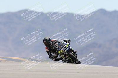 media/Apr-20-2025-CVMA (Sun) [[39090e8767]]/Race 9-Formula LW Twins Shootout/